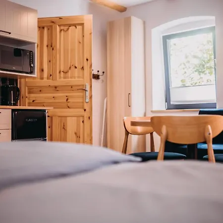Apartament Skarpa *