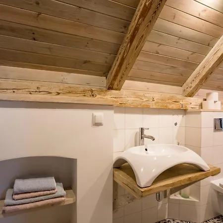 Skarpa Srebrna Góra