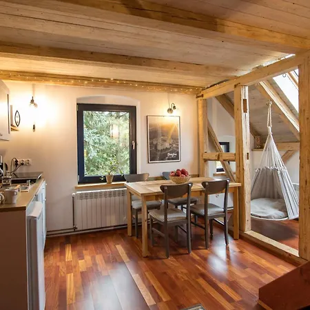 Skarpa Apartment Srebrna Gora